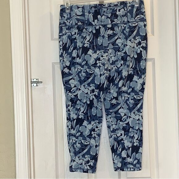 Weekends by Chicos Blue Floral Women's Leggings Size 1 Small - Picture 11 of 12